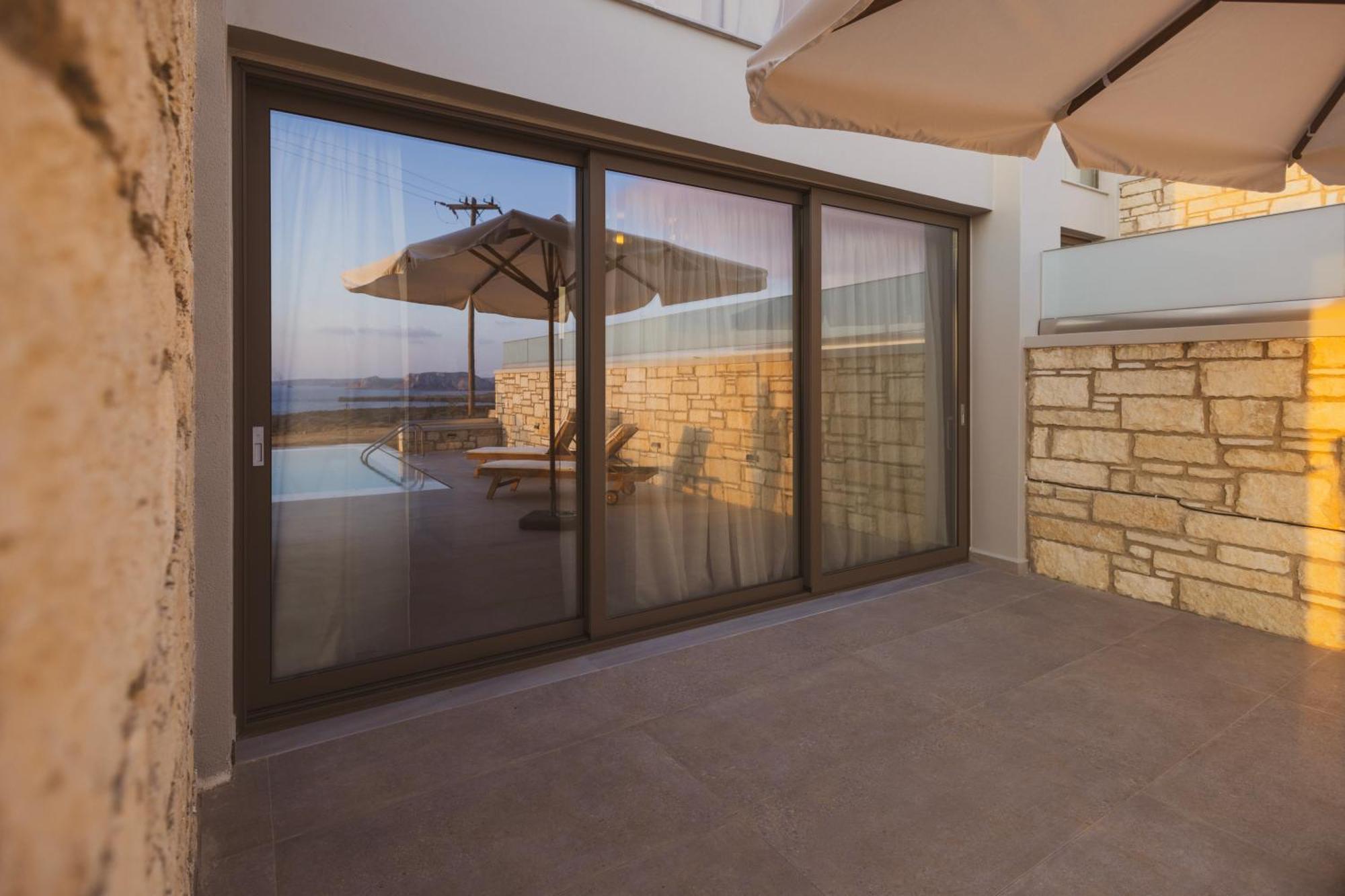 Anemelia Villas Kárpatos Exterior foto